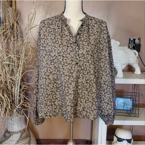 Universal Thread Size Medium M Cottage Core Floral Flowers Button Blouse Top